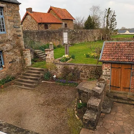 Πανσιόν La Lendeline 3*