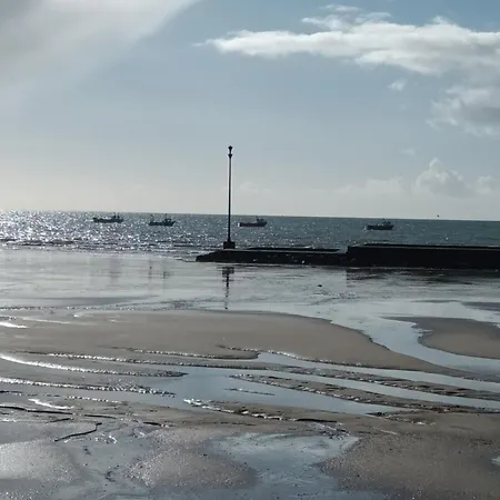 Πανσιόν La Lendeline 3*